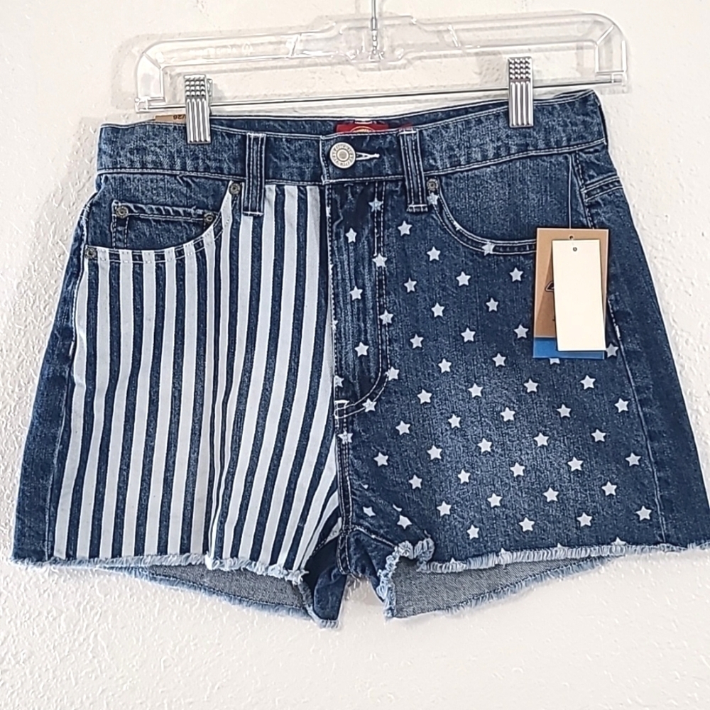 *NWT* DICKIES Stars & Stripes Print 5-Pocket Shorts, size 3/26